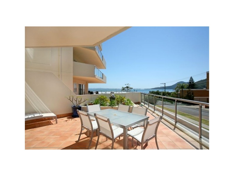 2 Messines Street, Shoal Bay NSW 2315