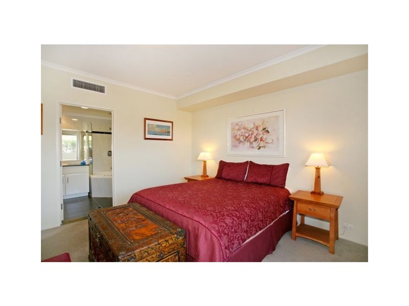 2 Messines Street, Shoal Bay NSW 2315