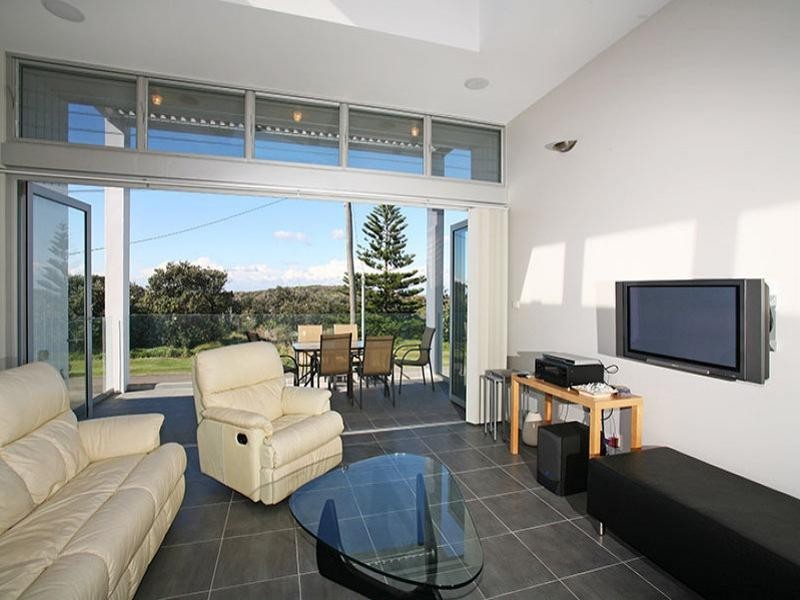 10A Noamunga Cr., Boat Harbour NSW 2316