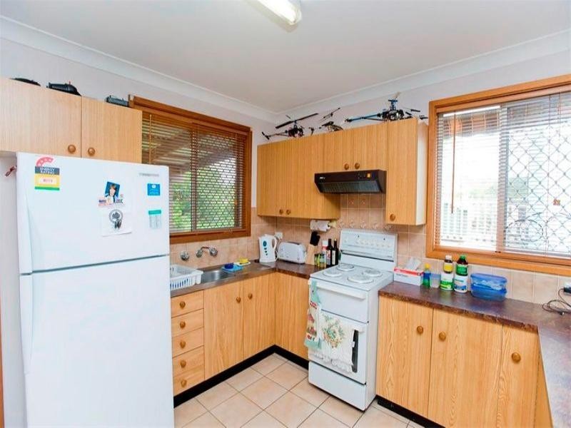 4 Davidson Street, Anna Bay NSW 2316