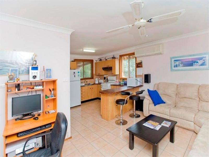4 Davidson Street, Anna Bay NSW 2316