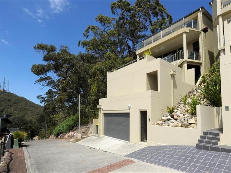 21A Tareebin Road, Nelson Bay NSW 2315