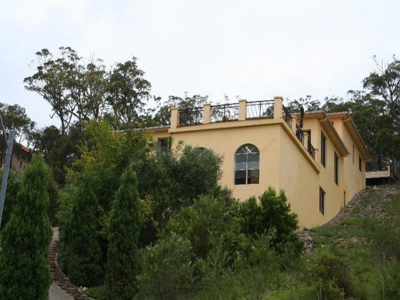 12 Canomii Close, Nelson Bay NSW 2315