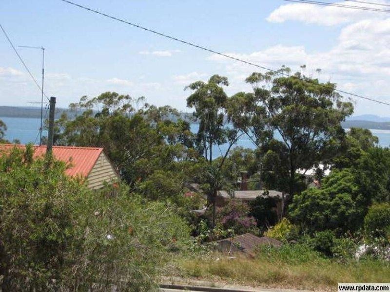 2/51 Government Road, Nelson Bay NSW 2315