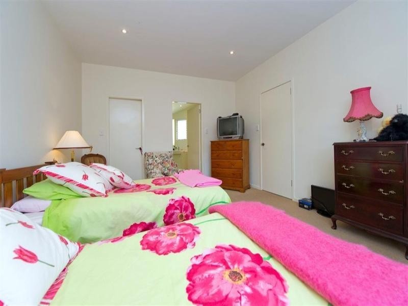 60 Campbell Avenue, Anna Bay NSW 2316