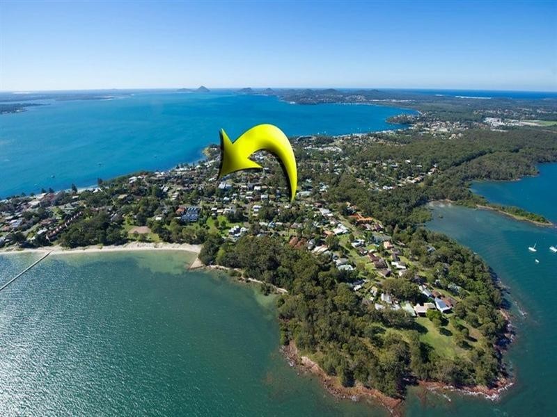 2/18 Vista Avenue, Soldiers Point NSW 2317