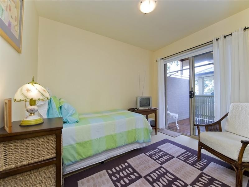 2/18 Vista Avenue, Soldiers Point NSW 2317