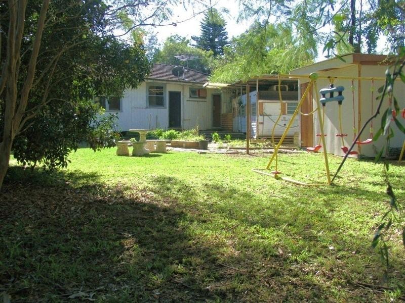 1 Hutcheson Avenue, Soldiers Point NSW 2317