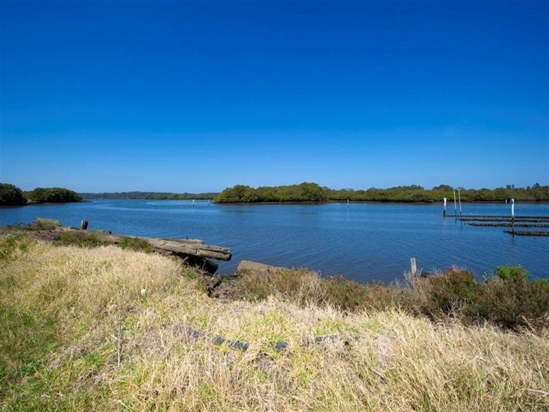 214 Lemon Tree Passage Road, Salt Ash NSW 2318