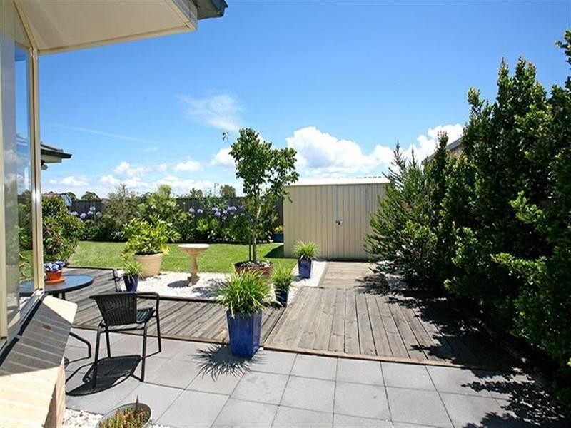 103 Diggers Drive, Tanilba Bay NSW 2319