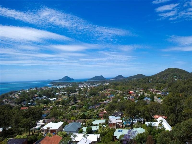 21a Tareebin Road, Nelson Bay NSW 2315