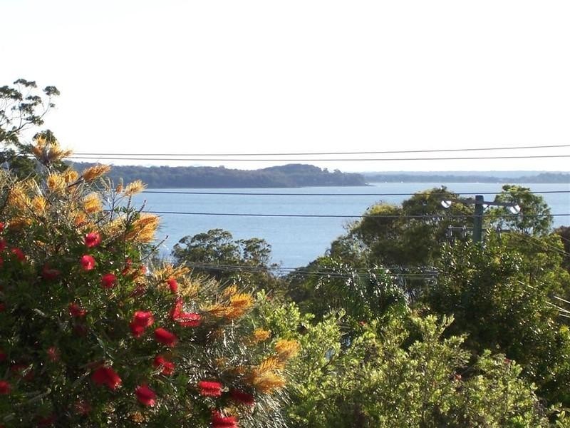 30 Vista Avenue, Soldiers Point NSW 2317