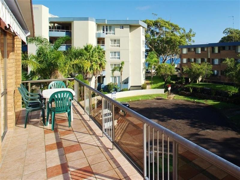 2/9 Columbia Close, Nelson Bay NSW 2315