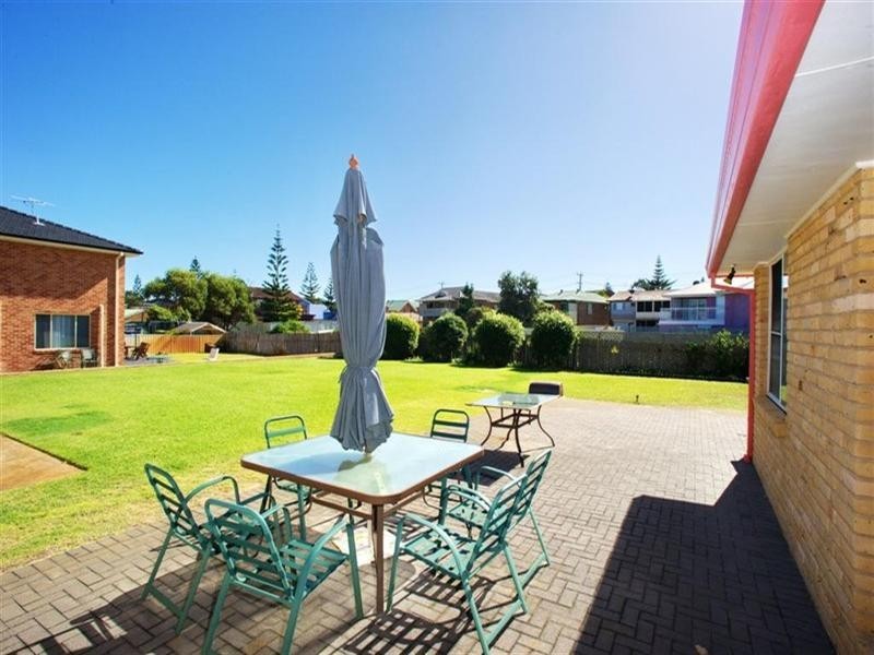 8 Fitzroy Street, Anna Bay NSW 2316