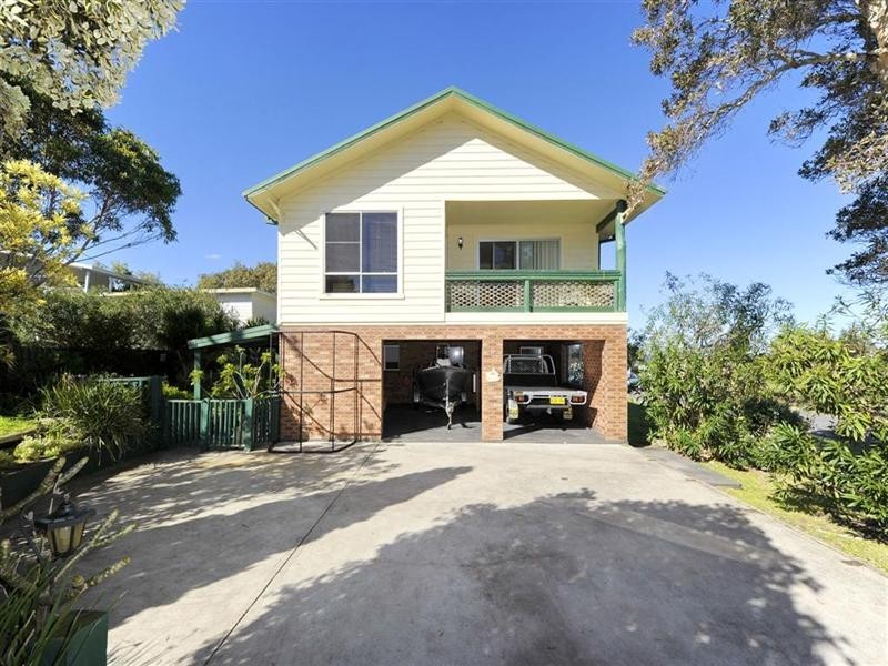10 Boat Harbour Road, Boat Harbour NSW 2316