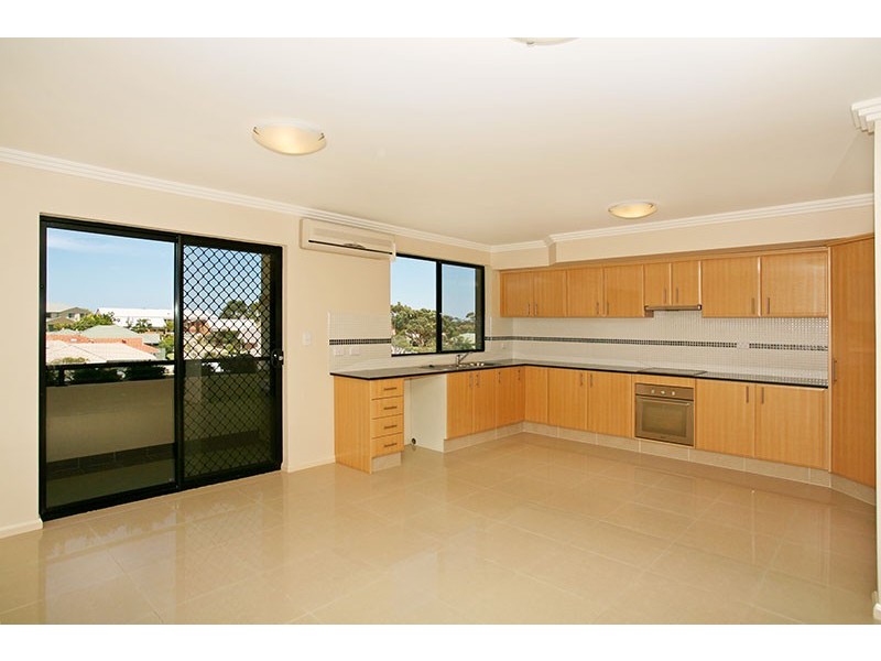 12 Yawl Close, Corlette NSW 2315