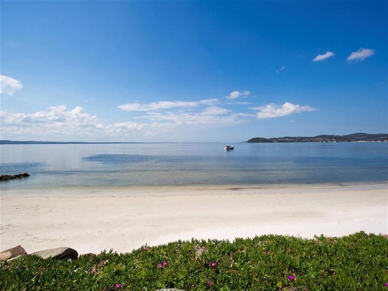 12 Cook Street, Salamander Bay NSW 2317