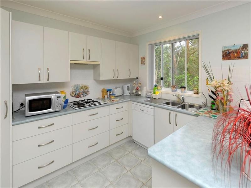 24 Eucalyptus Drive, One Mile NSW 2316