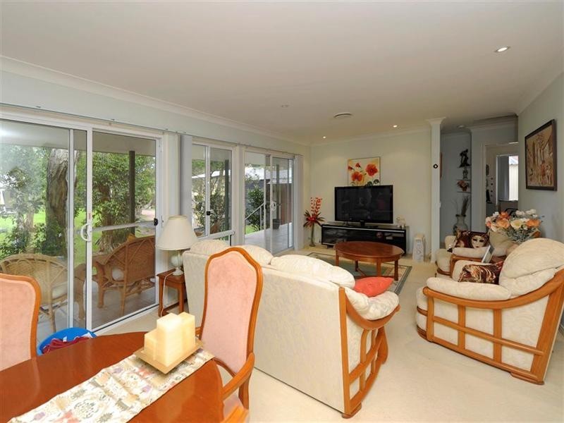 24 Eucalyptus Drive, One Mile NSW 2316