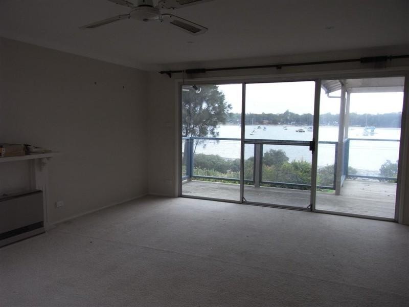 5 Pomona Place, Tanilba Bay NSW 2319