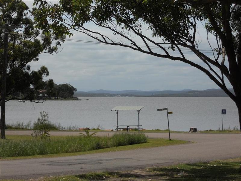 5 Avenue of the Allies, Tanilba Bay NSW 2319