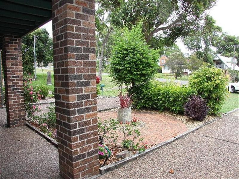 5 Avenue of the Allies, Tanilba Bay NSW 2319