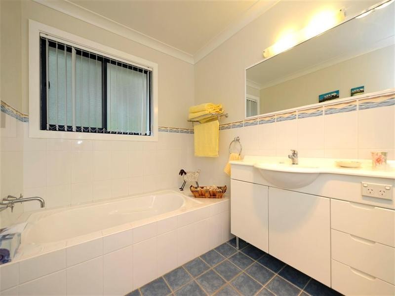 5F Essington Way, Anna Bay NSW 2316