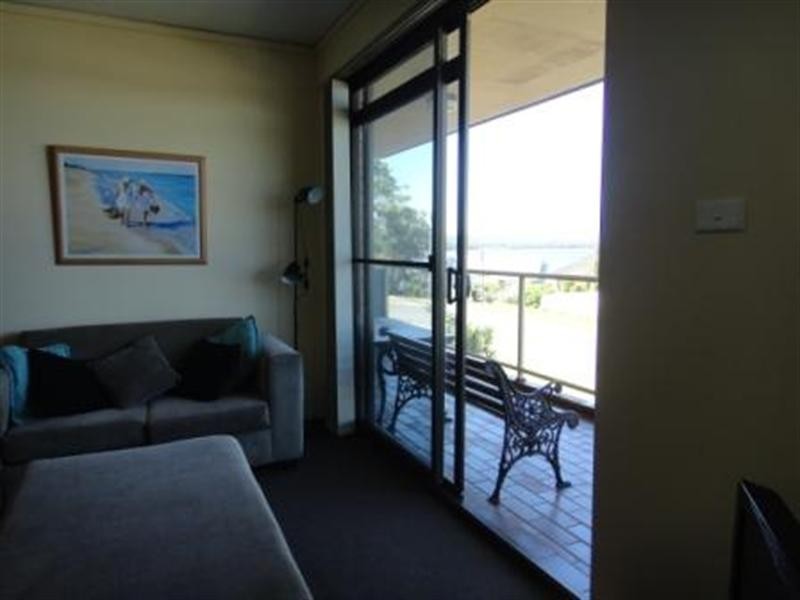 5/3-5 Mitchell Street, Soldiers Point NSW 2317