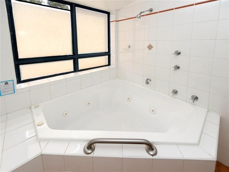 2/1 Trafalgar Street, Nelson Bay NSW 2315