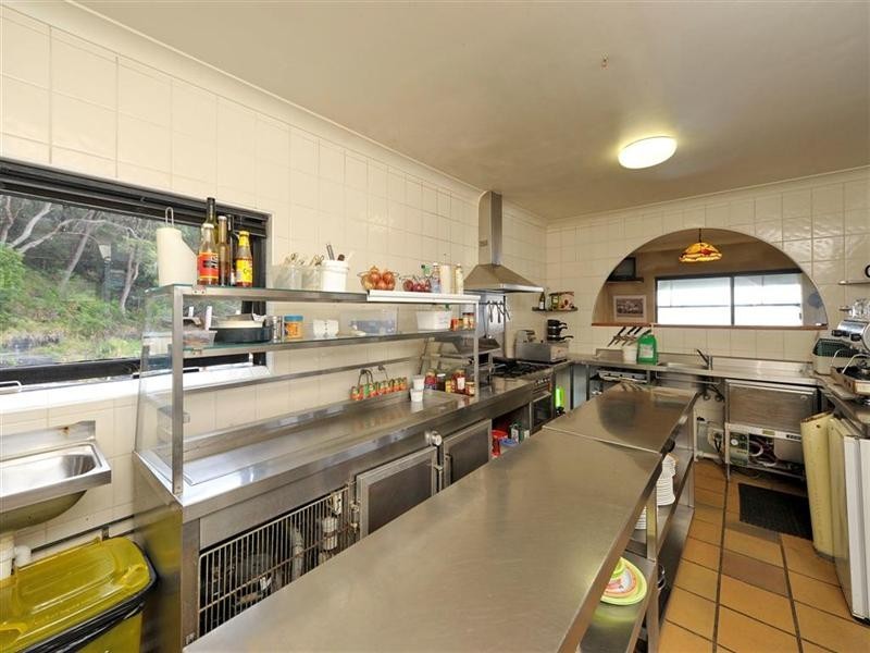 4 Victoria Parade, Nelson Bay NSW 2315