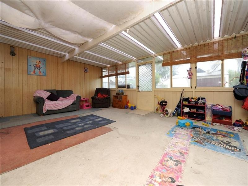 58 Douglas Street, Stockton NSW 2295