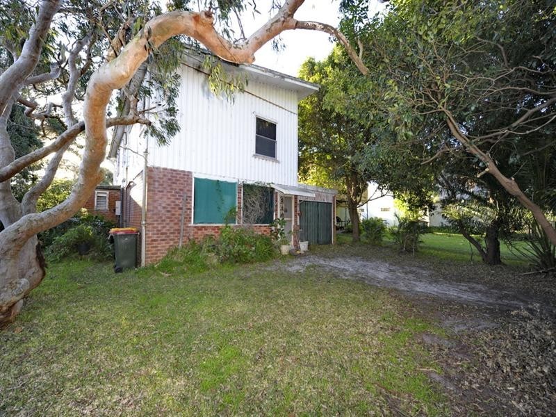 23 Bent Street, Fingal Bay NSW 2315