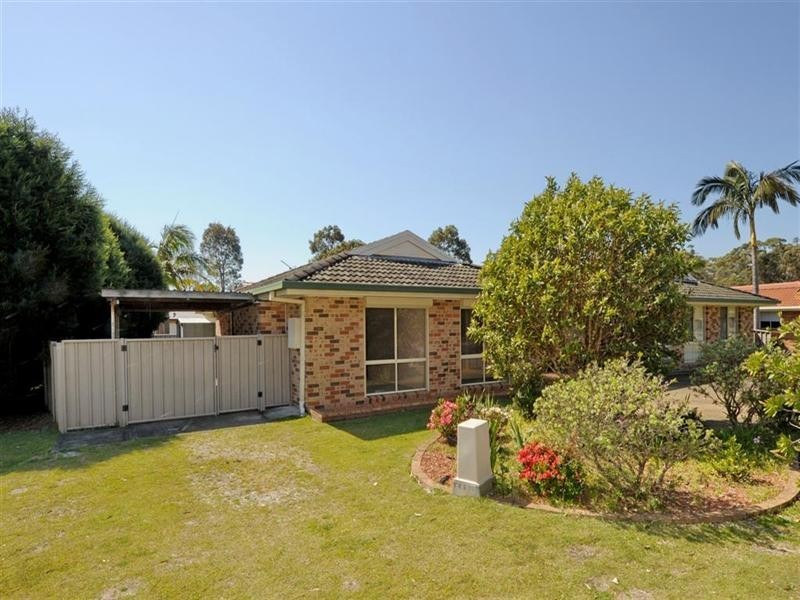 1/2 Ellies Place, Salamander Bay NSW 2317