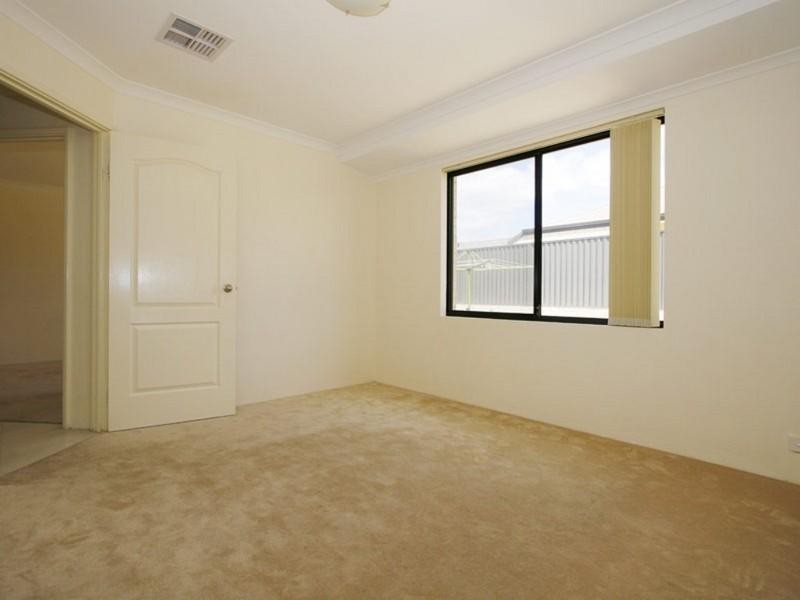 15 Amethyst Parkway, Aveley WA 6069