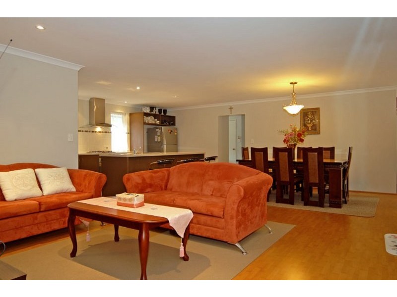 5 Corich Pass, Aveley WA 6069