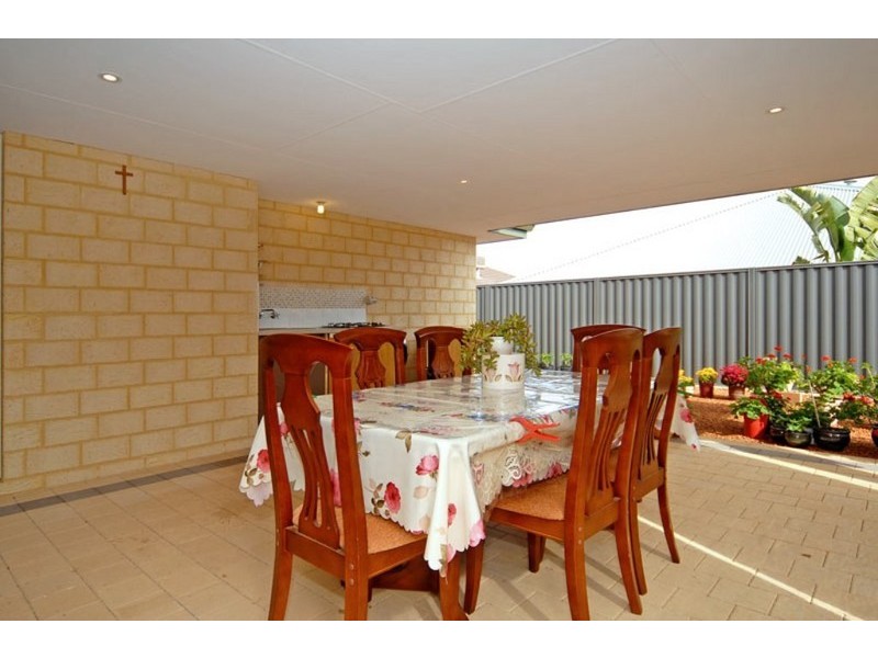 5 Corich Pass, Aveley WA 6069