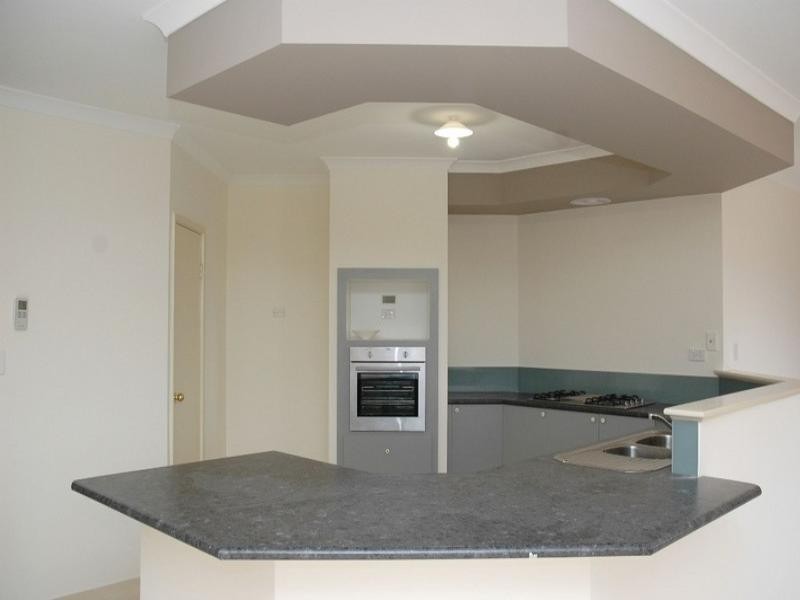 5 Tindale Crescent, Aveley WA 6069