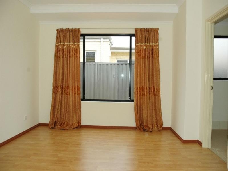 5 Tindale Crescent, Aveley WA 6069