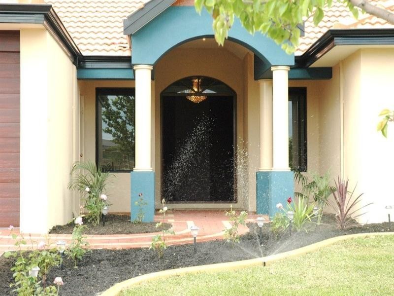 28 Neary Boulevard, Aveley WA 6069