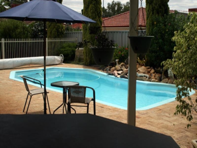Bassendean WA 6054