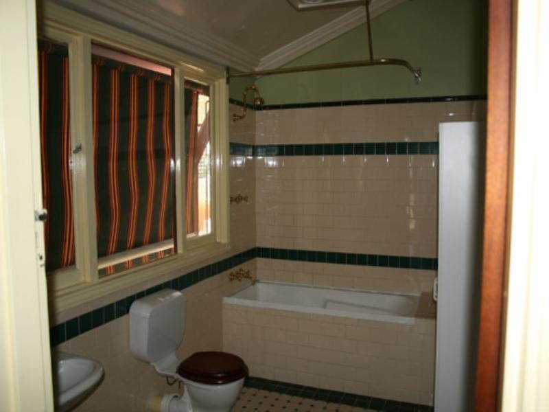 19 Ivanhoe Street, Bassendean WA 6054