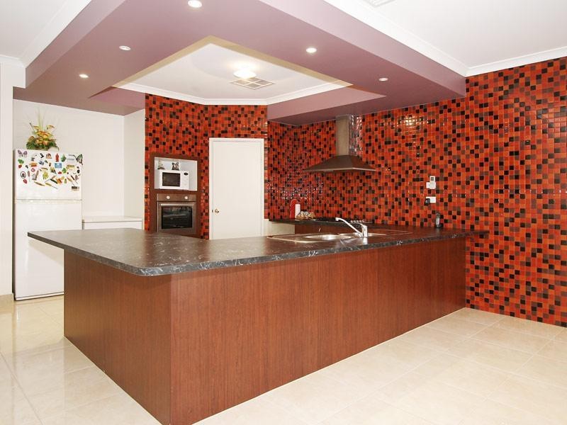 68 Wintergreene Drive, Beechboro WA 6063