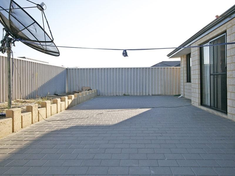 41 Wintergreene Drive, Beechboro WA 6063