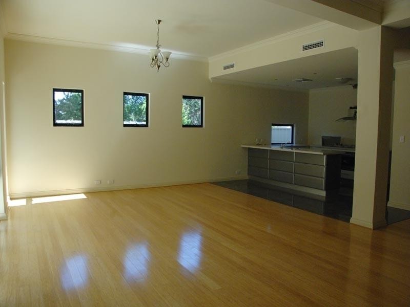 9 Thompson Road, Bassendean WA 6054