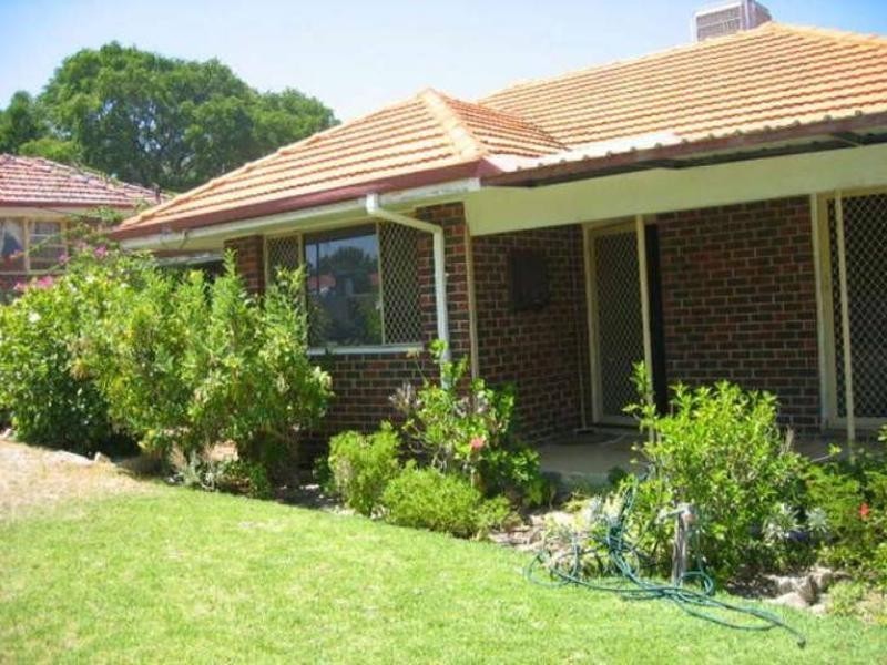 4 Gaunt Street, Eden Hill WA 6054