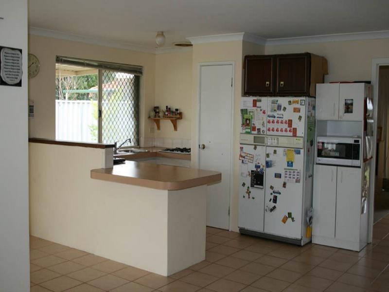 10 Binar Court, South Guildford WA 6055