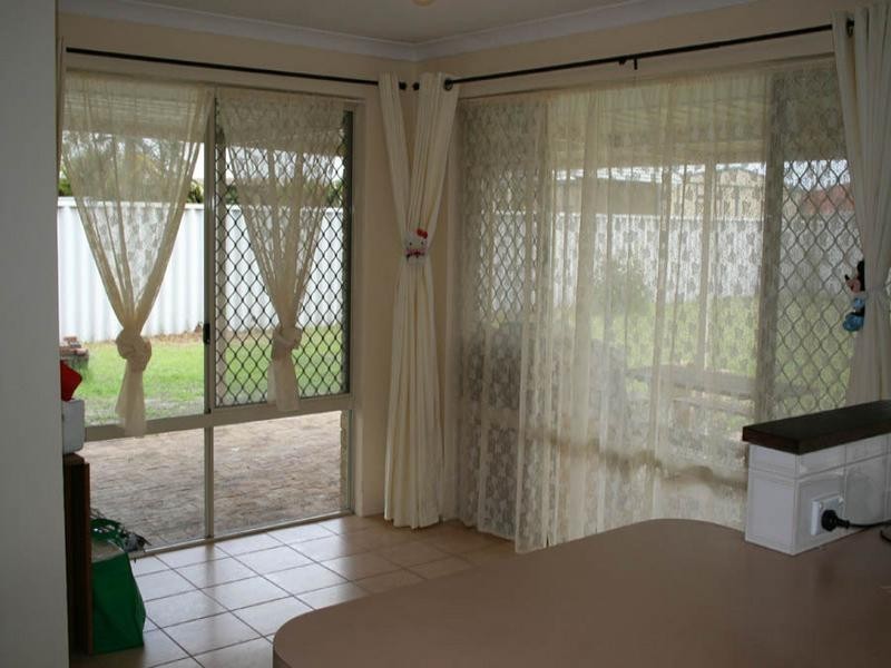 10 Binar Court, South Guildford WA 6055