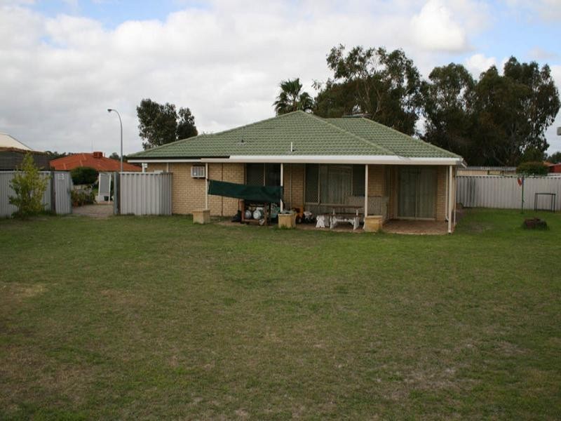 10 Binar Court, South Guildford WA 6055