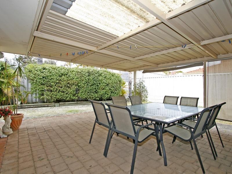 35 Roseheath Boulevard, Kiara WA 6054