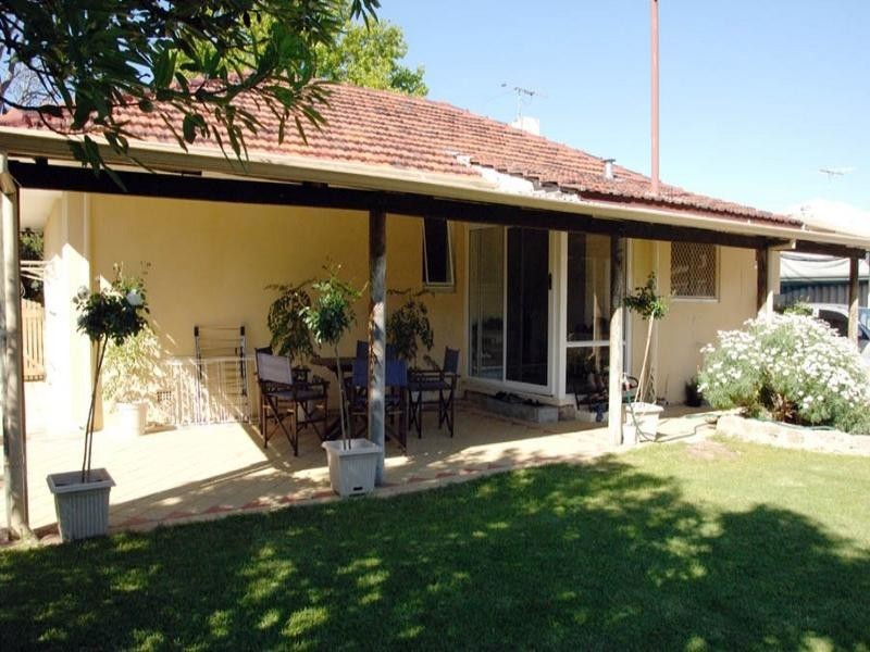 15 Latham Street, Ashfield WA 6054